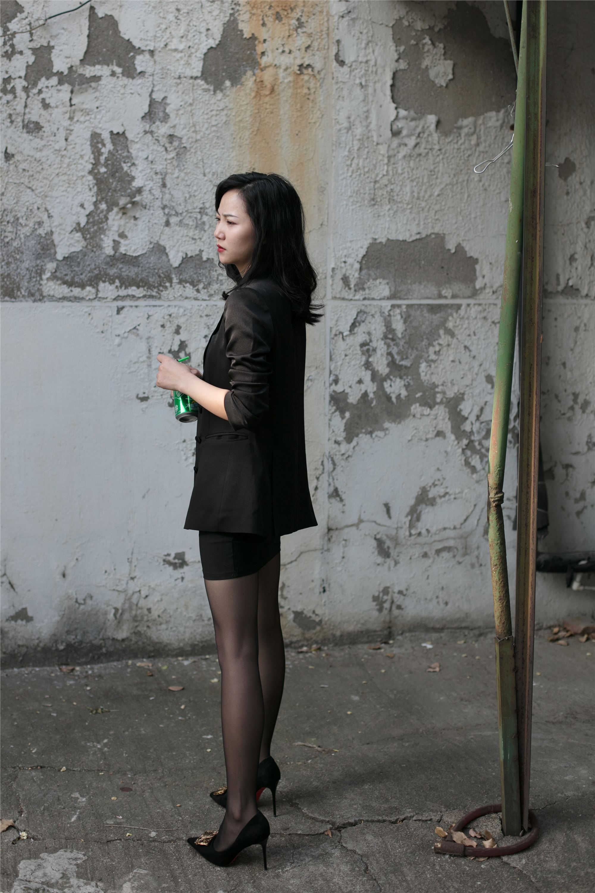 奈丝写真 NO.061 小啊刀-西装&短裙&黑丝